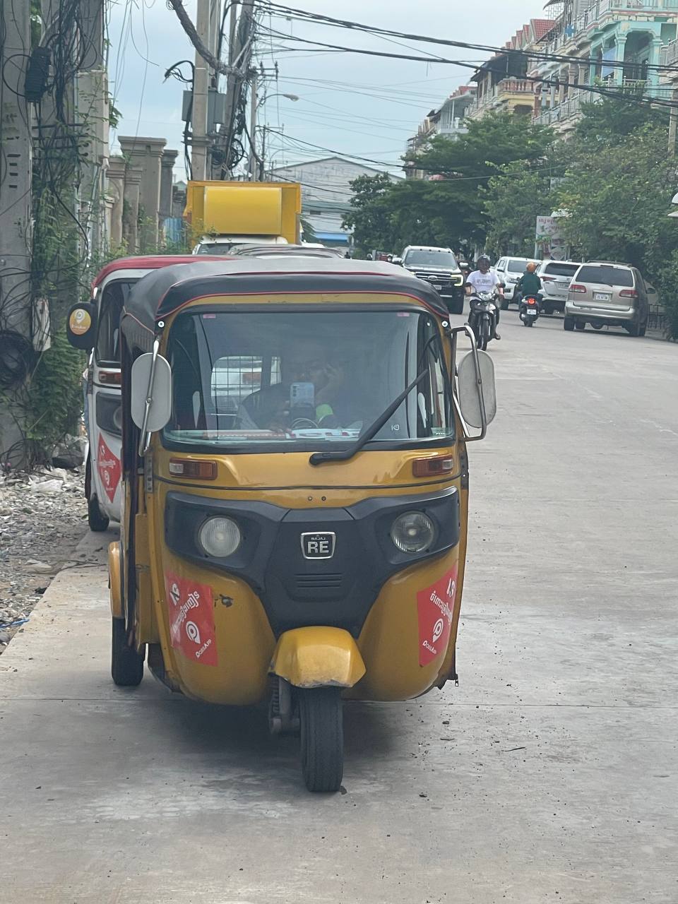 TUK TUK