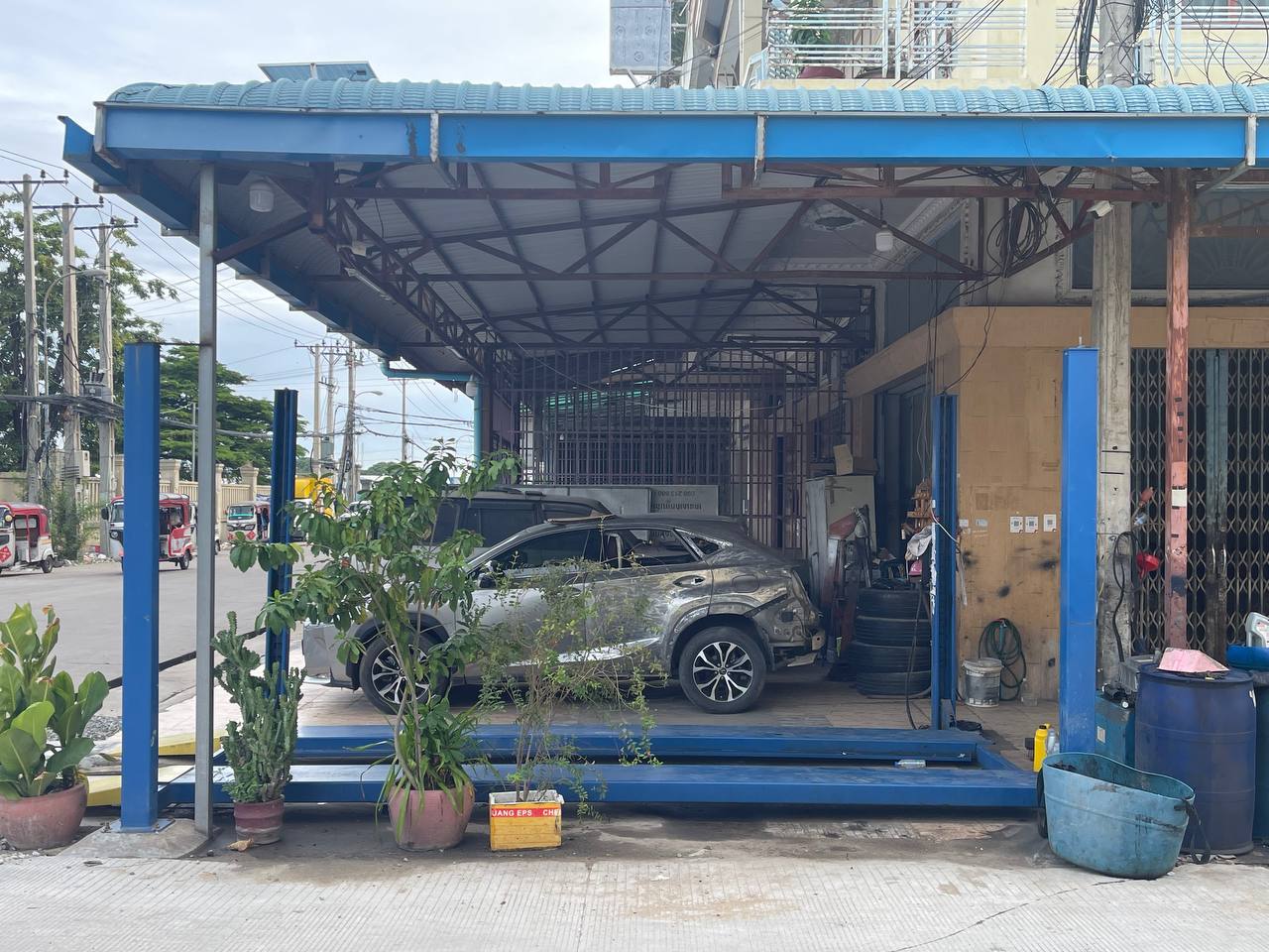 Repair shop