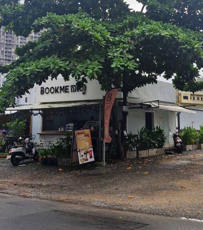 Cafe